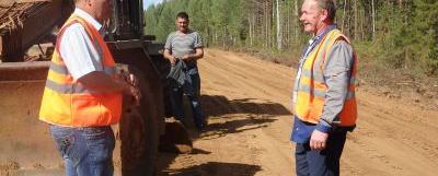 Коллектив дорожников небольшой, но объём работ выполняет  немалый